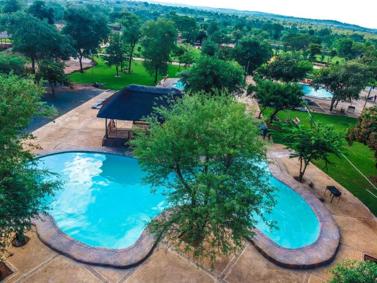 Together Lifestyle Resort Malamulele エクステリア 写真